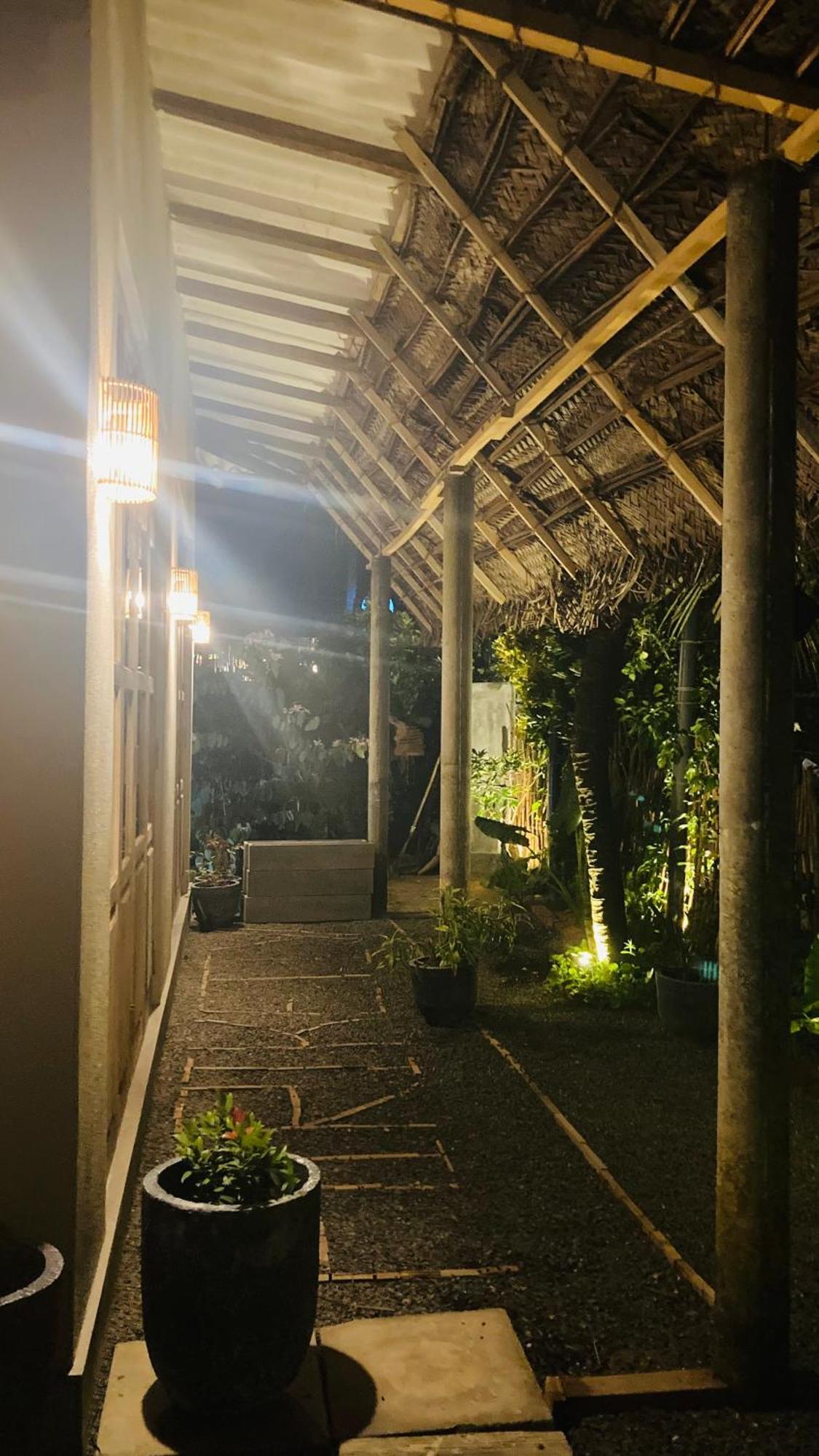 Appartamento Ayubowan Hiriketiya Dikwella Esterno foto